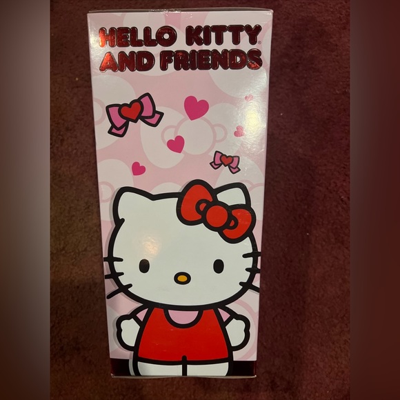 Hello kitty and Friends valentines plush bouquet - Picture 2 of 5